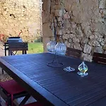 Дом отдыха Maison Gasconne Au Calme Au Coeur Du Gers *